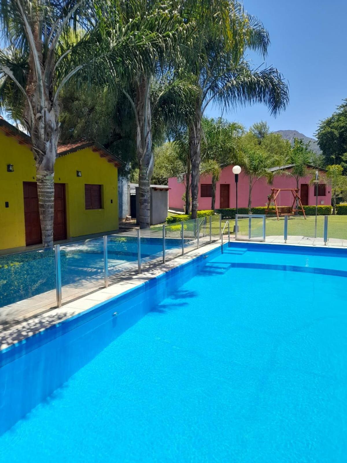 Cabanas Puertas Del Sol La Rioja Esterno foto